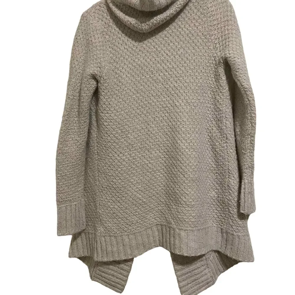 Abercrombie & Fitch Oversized Hooded Knit Cardigan Small | Light Oatmeal Color - Picture 5 of 6